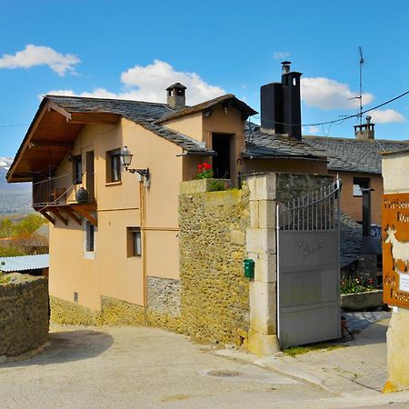 Gasthaus Cal Pascual Les Pereres Exterior foto